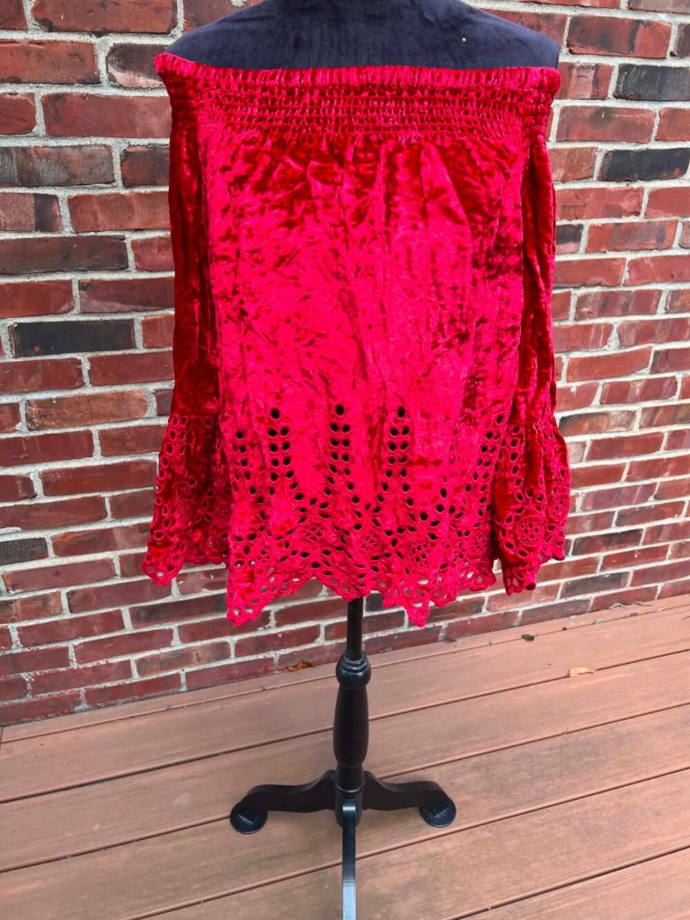 John Mark Smocked Velvet Off Shoulder Eyelet Bell Sleeve Red Top L